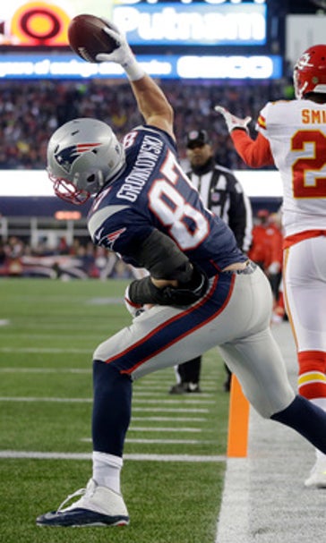 NFL Latest: Brady gets sixth playoff rushing TD